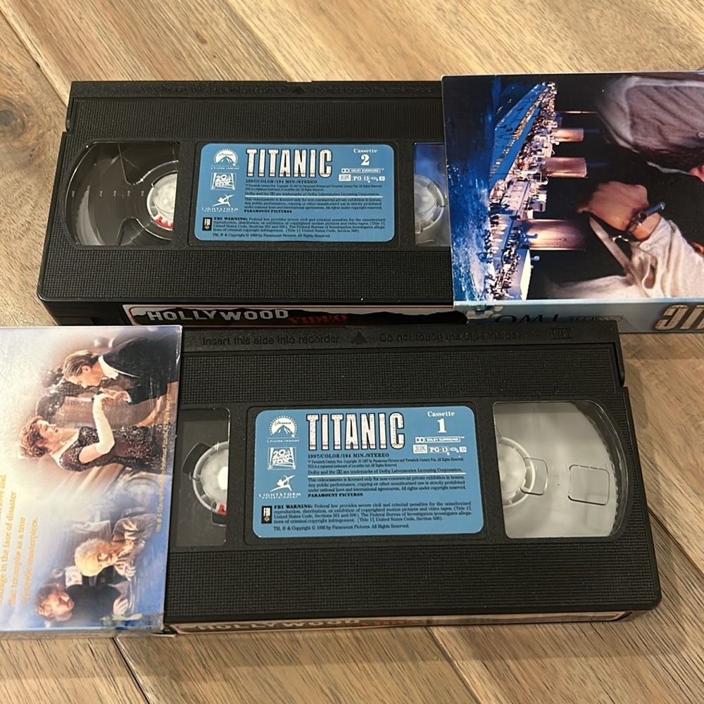 Titanic VHS Set - Picture 8 of 8